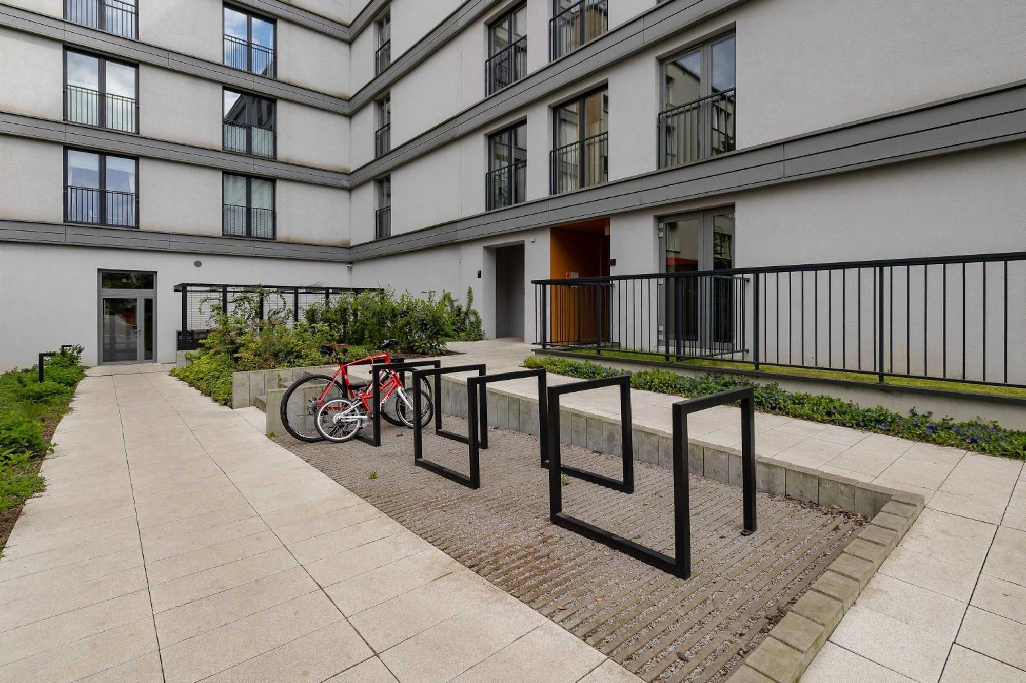 Modern & Luxurious With Balcony & Parking Cracow By Renters Prestige Cracovia